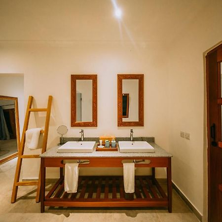 Kivuli Beach Resort Paje Eksteriør billede